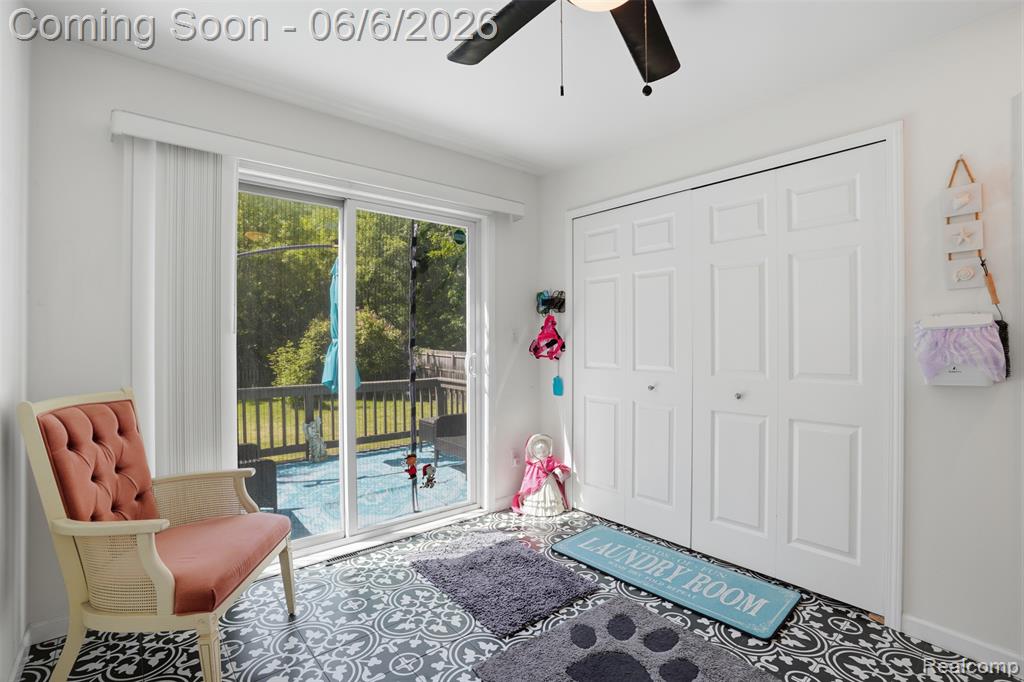 425 W Caroline Street, Fenton, MI 48430 — Photo 13