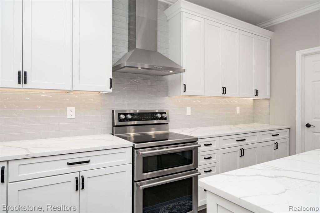 1728 John Paul Court, Oxford, MI 48371 — Photo 15