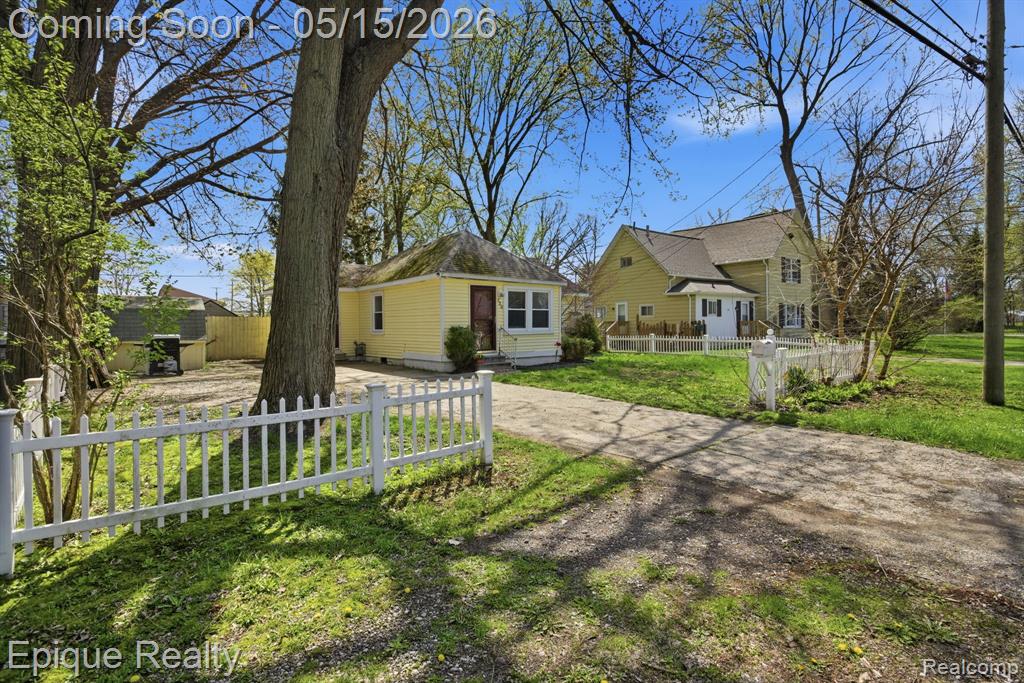 720 Washington Street, Algonac, MI 48001 — Photo 18