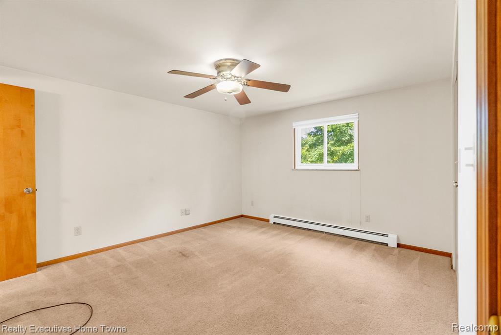 4415 Cambridge Drive, Port Huron, MI 48060 — Photo 18