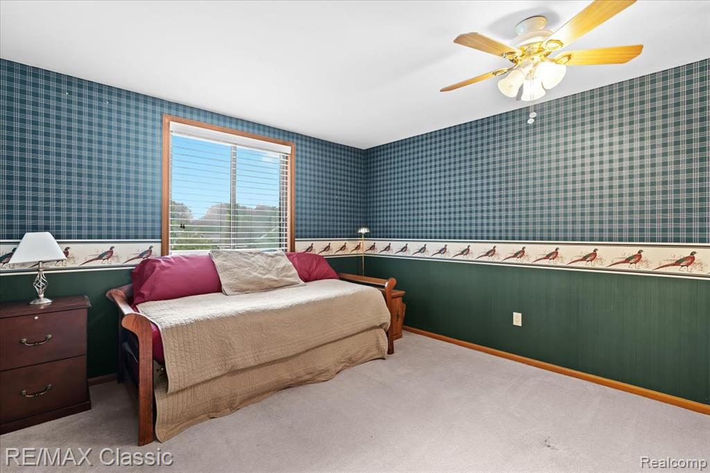 4432 Ravinewood Drive, Commerce Twp, MI 48382 — Photo 29