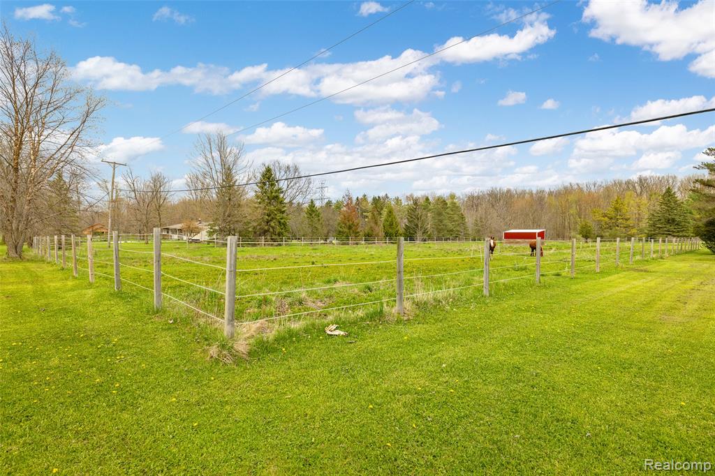 4425 Bethuy Road, Casco, MI 48064 — Photo 5