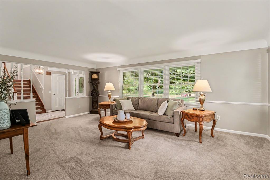 9100 Pine Knob Road, Clarkston, MI 48348 — Photo 10