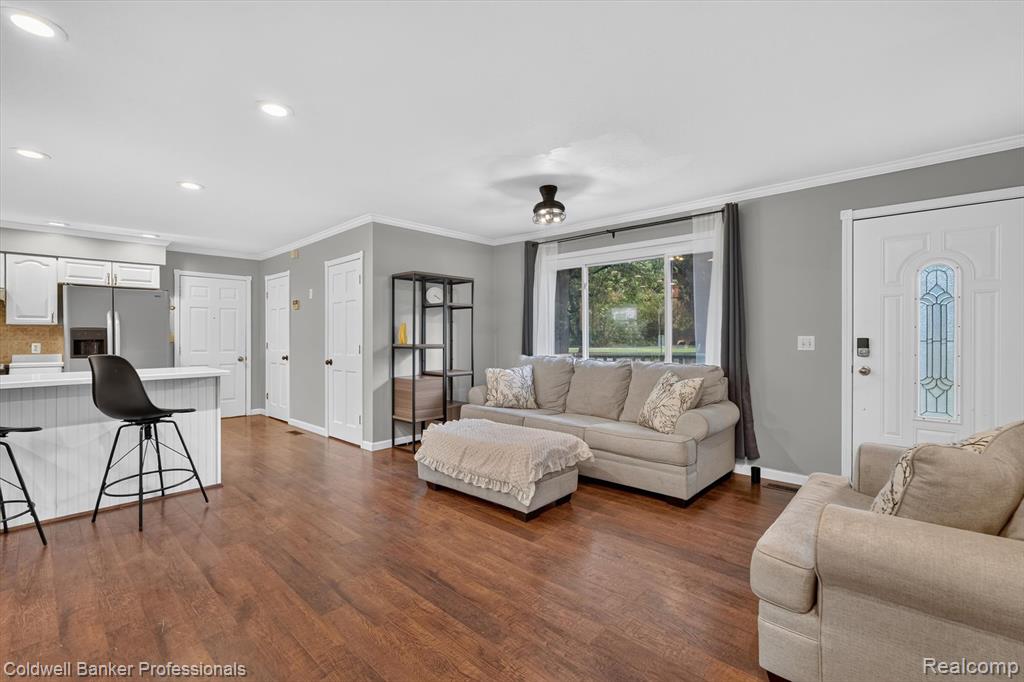 3024 Harold Drive, Columbiaville, MI 48421 — Photo 9