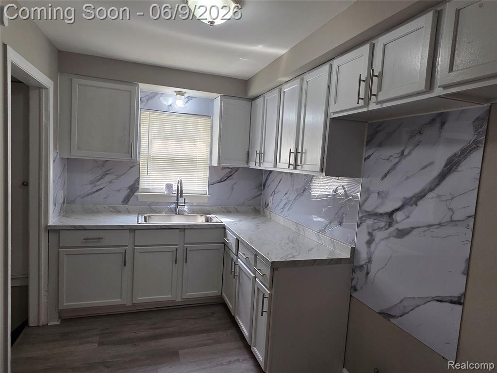 16600 Carlisle Street, Detroit, MI 48205 — Photo 9