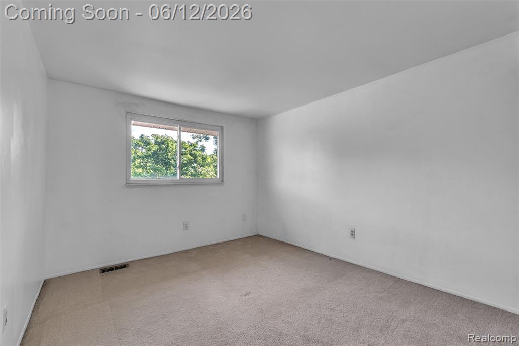 7000 Woonsocket Street, Canton, MI 48187 — Photo 39