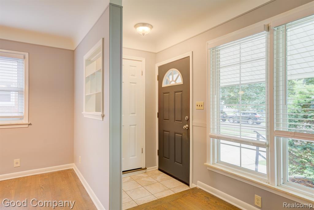 4708 Woodland Avenue, Royal Oak, MI 48073 — Photo 4