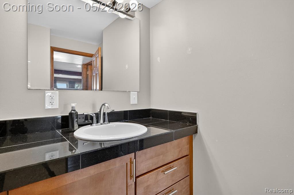 5025 Harp Drive, Linden, MI 48451 — Photo 30