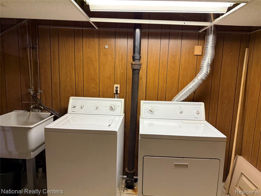 41846 Langley Drive, Sterling Heights, MI 48313 — Photo 15