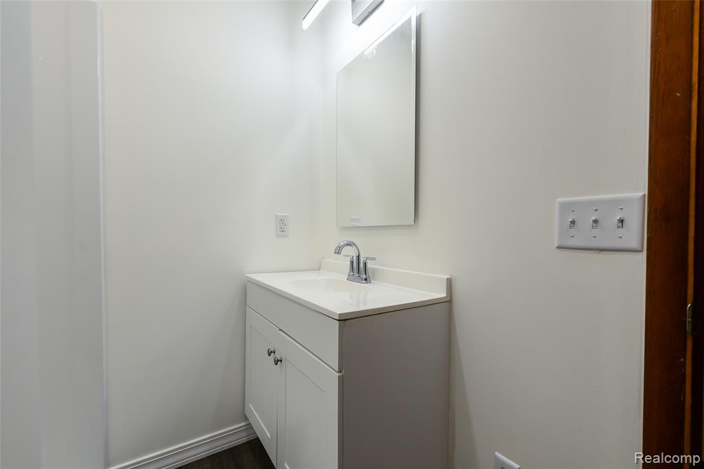 17750 DEXTER Trail, Gregory, MI 48137 — Photo 43