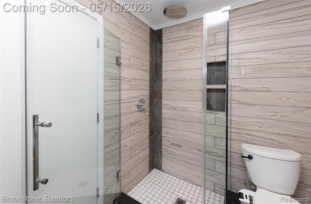 21340 BUNKER Drive, Macomb, MI 48042 — Photo 30