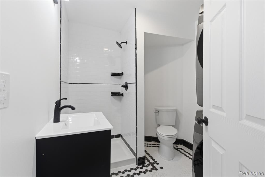 4635 John R Street, Detroit, MI 48201 — Photo 12