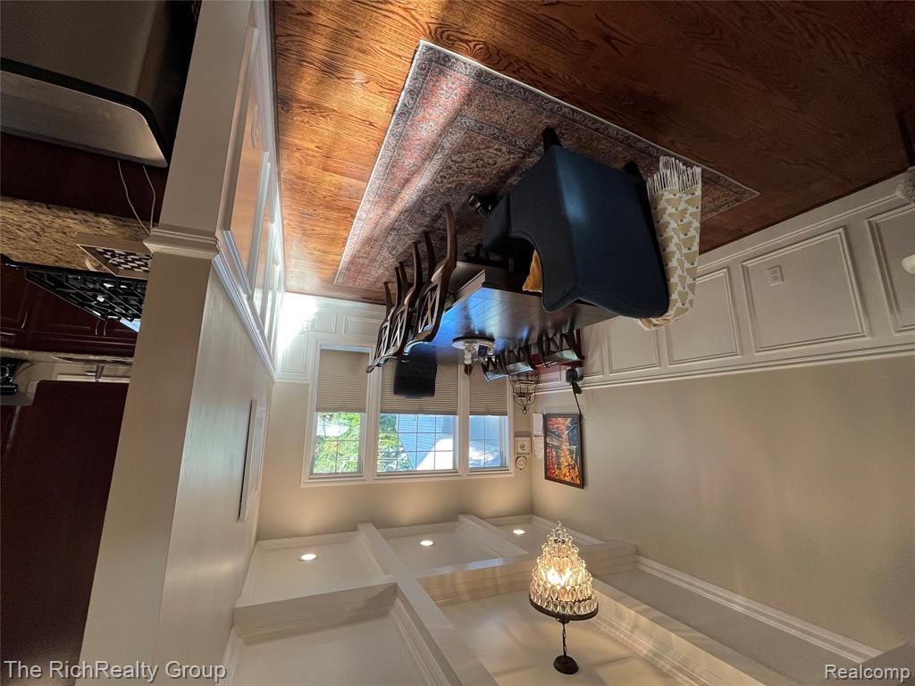 5373 Katherine Street, Dearborn Heights, MI 48125 — Photo 7