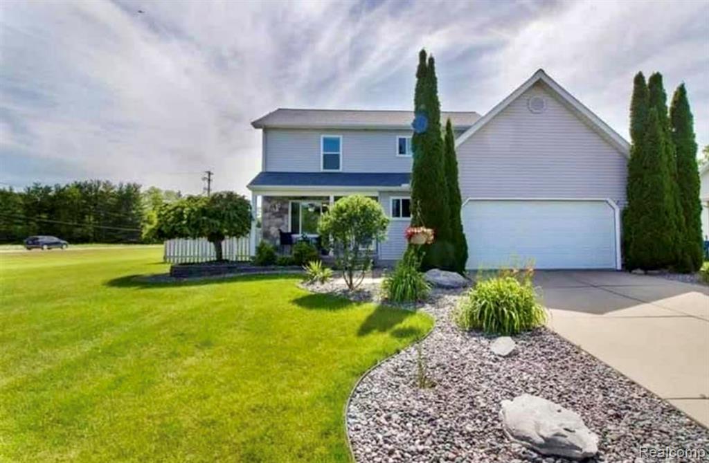 7015 Windridge Lane, Flint, MI 48507 — Photo 2