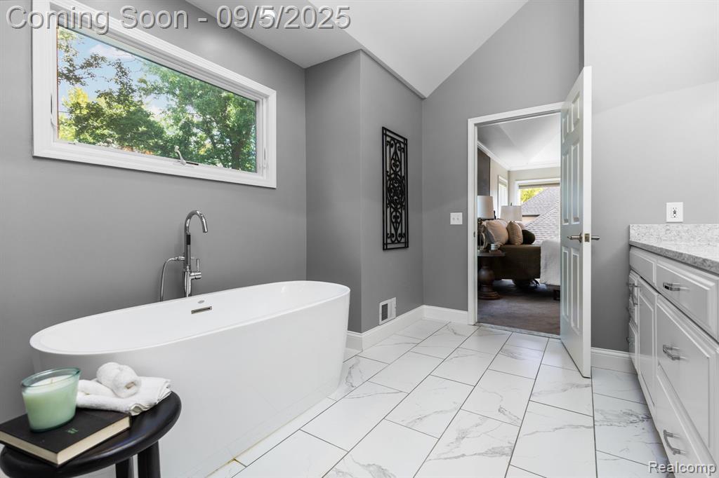 7750 Stout Avenue, Grosse Ile, MI 48138 — Photo 31