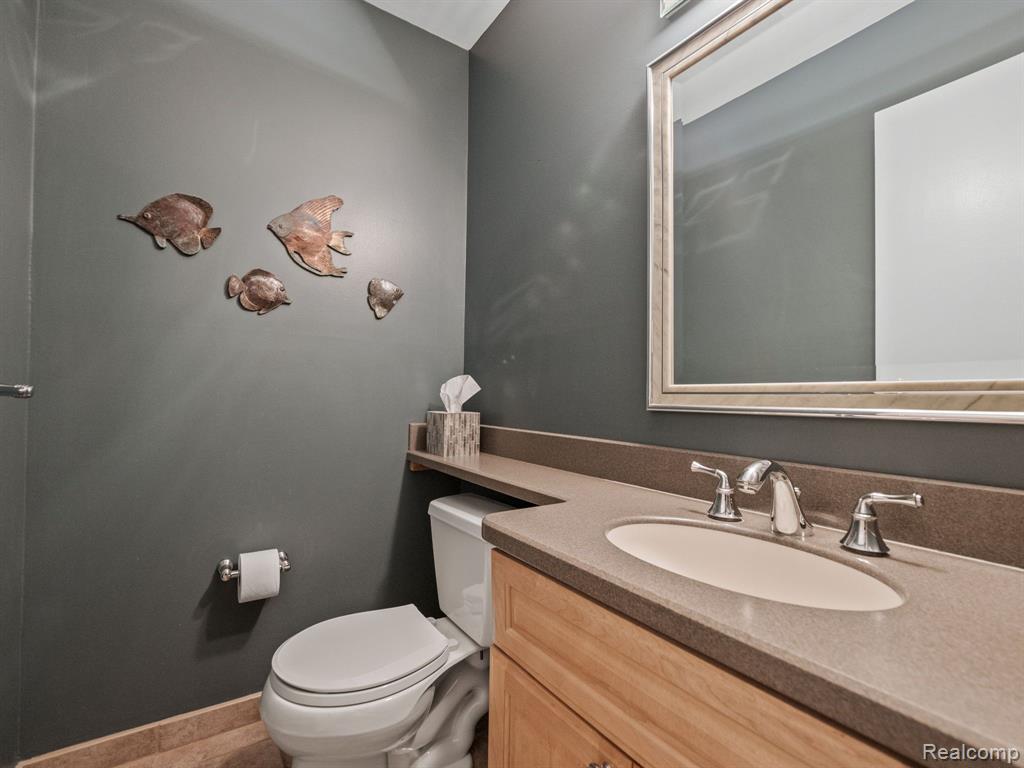 5562 ABINGTON Road, West Bloomfield, MI — Photo 19