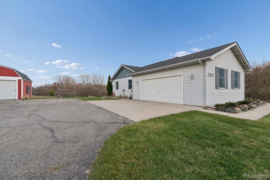 4121 Cedar Lake Road, Howell, MI 48843 — Photo 53
