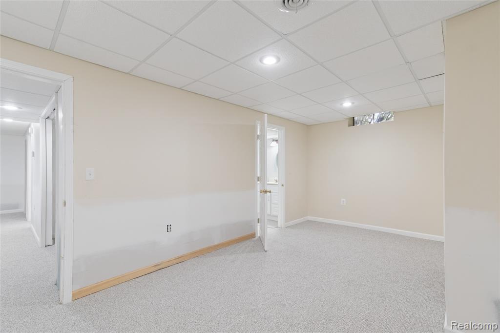 47691 Royal Pointe Drive, Canton, MI 48187 — Photo 47