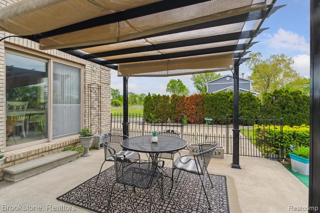 27820 29 Mile Road, Lenox, MI 48048 — Photo 39