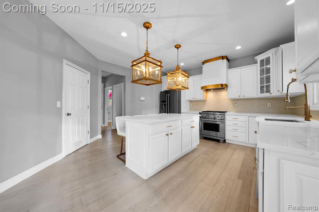 9751 Kingston Pointe Drive, Clarkston, MI 48348 — Photo 13