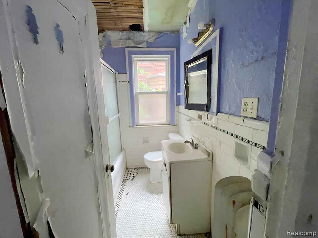 5535 Balfour Road, Detroit, MI 48224 — Photo 11