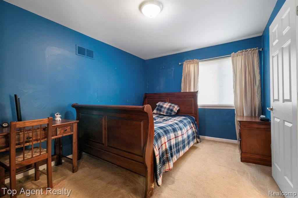 48869 Woodson Way, Canton, MI 48187 — Photo 31