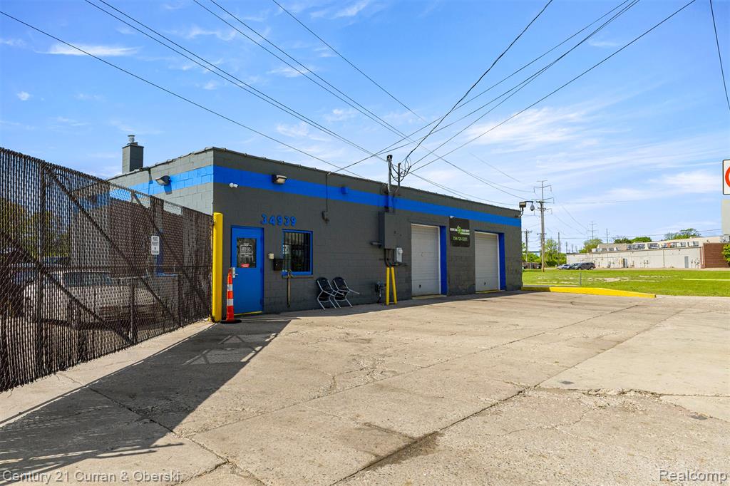 34939 Brush Street, Wayne, MI 48184