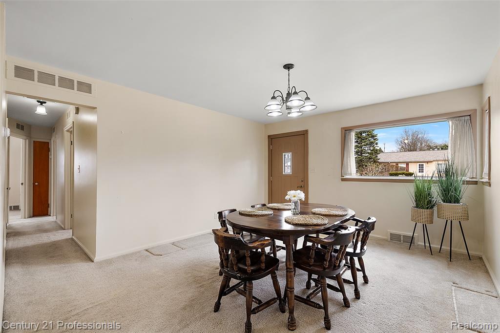4155 Kempf Street, Waterford, MI 48329 — Photo 12