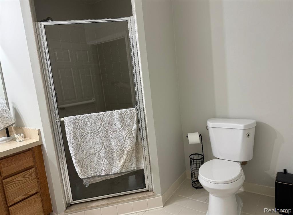 5733 TWIN OAKS Drive, Sterling Heights, MI 48314 — Photo 14