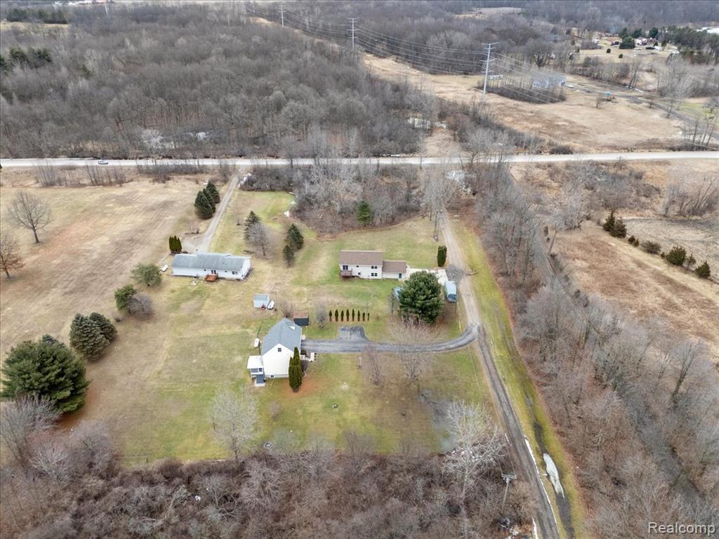 5647 Owosso Road, Fowlerville, MI 48836 — Photo 28