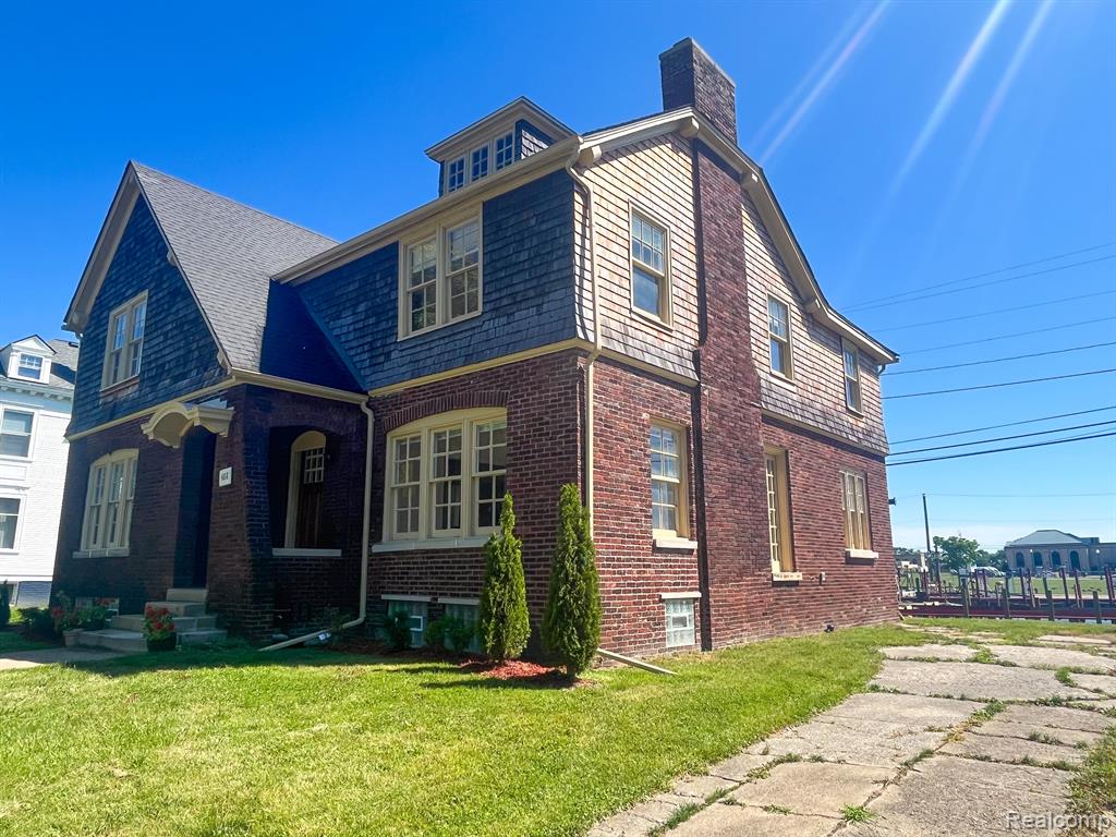 488 PARKVIEW Drive - Photo 3