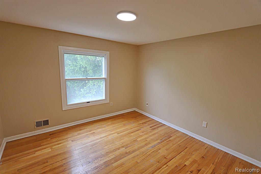 4003 OLD DOMINION Drive, West Bloomfield, MI 48323 — Photo 39