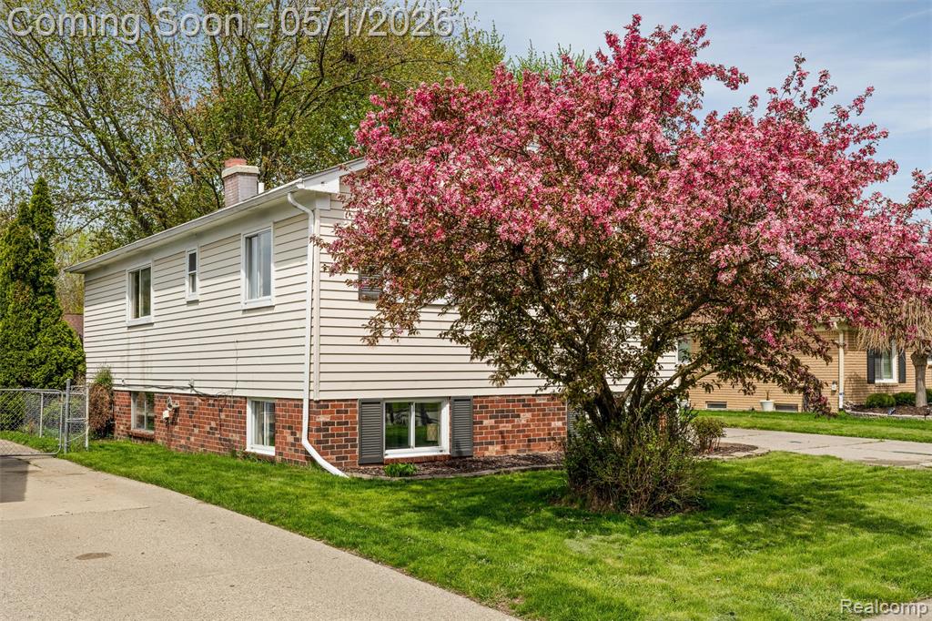42646 Somerset Drive, Canton, MI 48187 — Photo 27