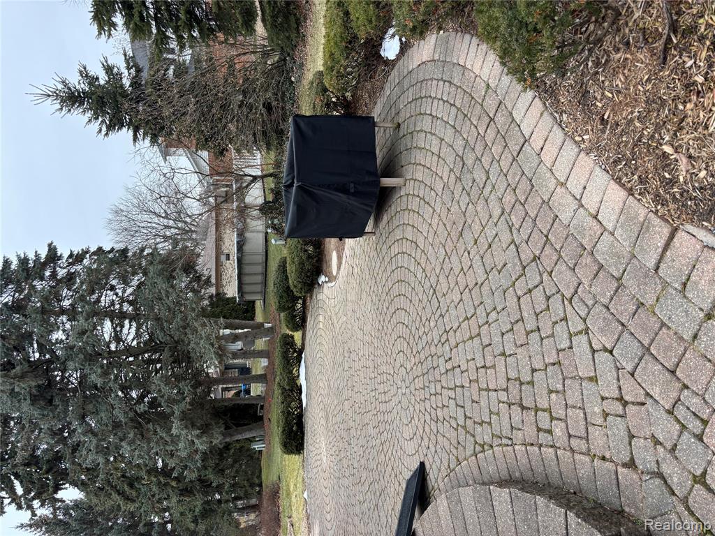 40131 Cucci Drive, Sterling Heights, MI 48313 — Photo 4