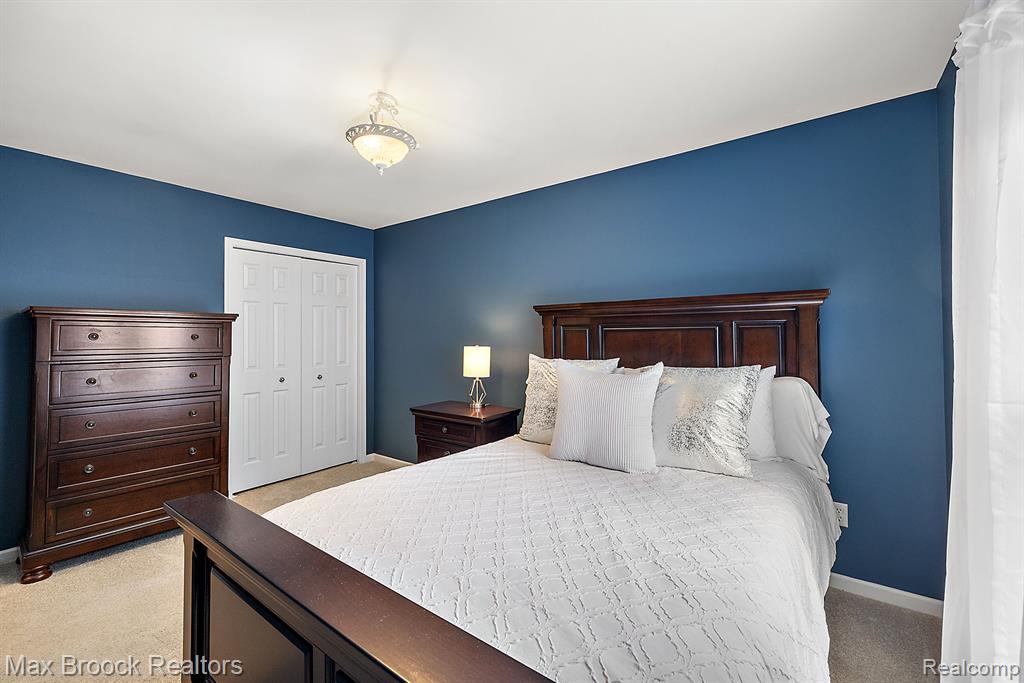 4536 SEDONA Drive, Clarkston, MI 48348 — Photo 27