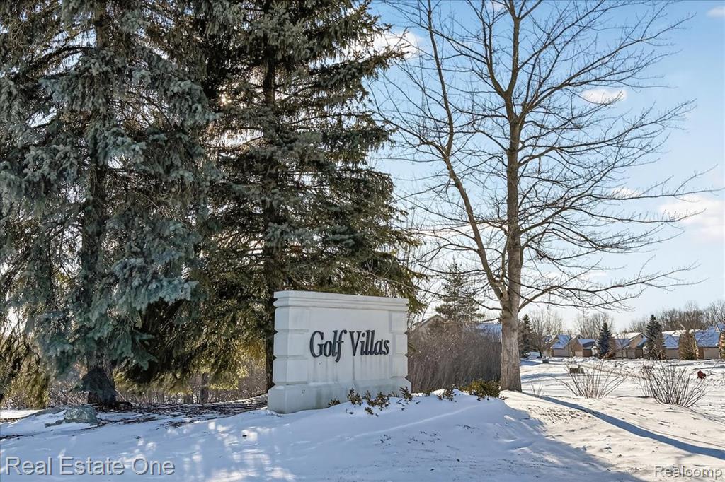 460 Golf Villa Drive, 9, Oxford, MI 48371 — Photo 27