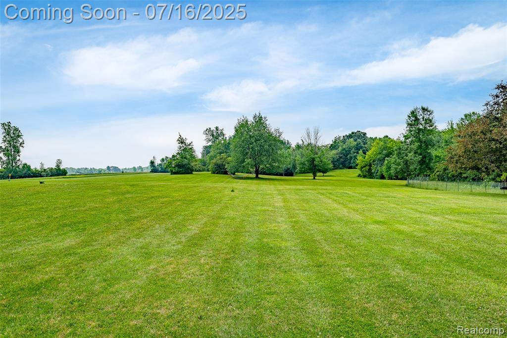 7366 E Maple Avenue, Grand Blanc, MI 48439 — Photo 47