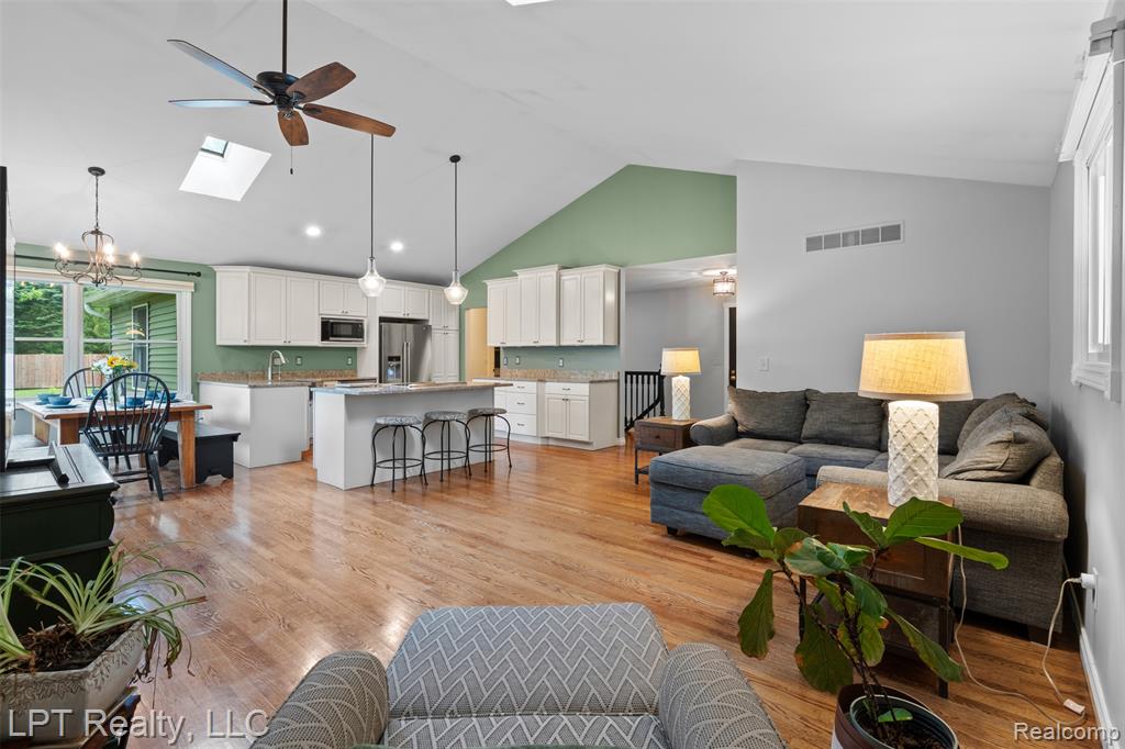 2588 E Jones Road, Howell, MI 48855 — Photo 7