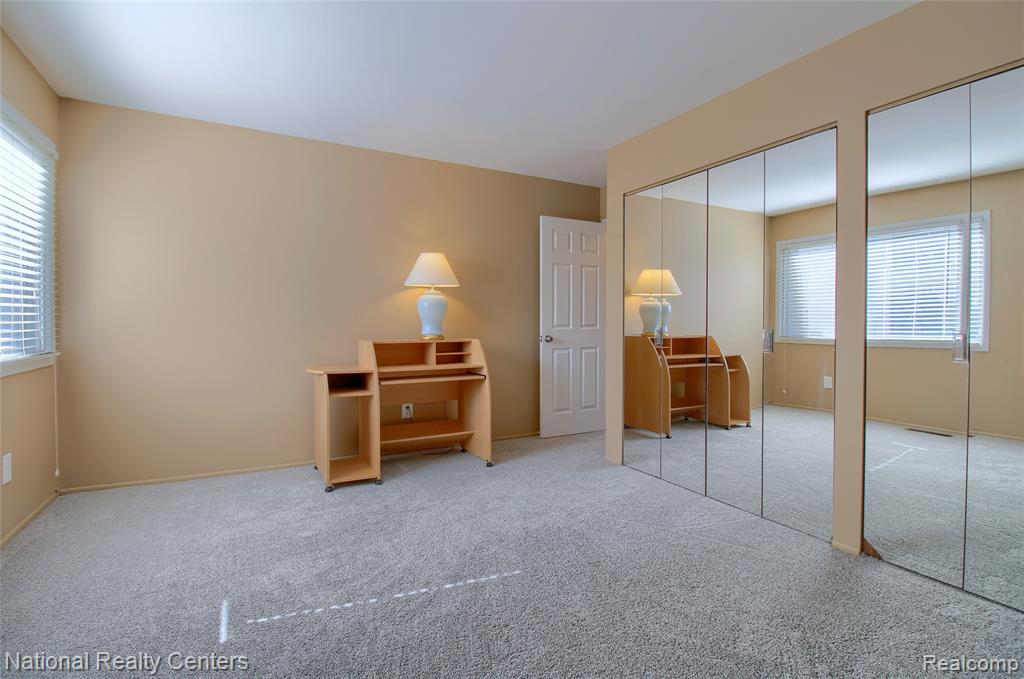 16547 Middlebelt Road, 6, Livonia, MI 48154 — Photo 19