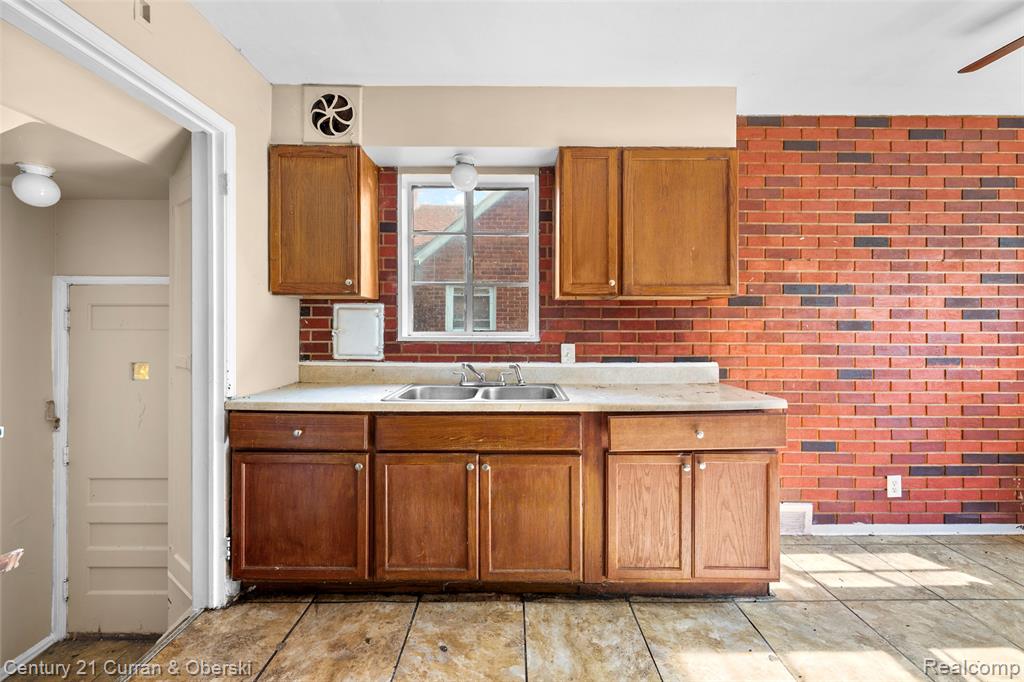 11035 Worden Street, Detroit, MI 48224 — Photo 9