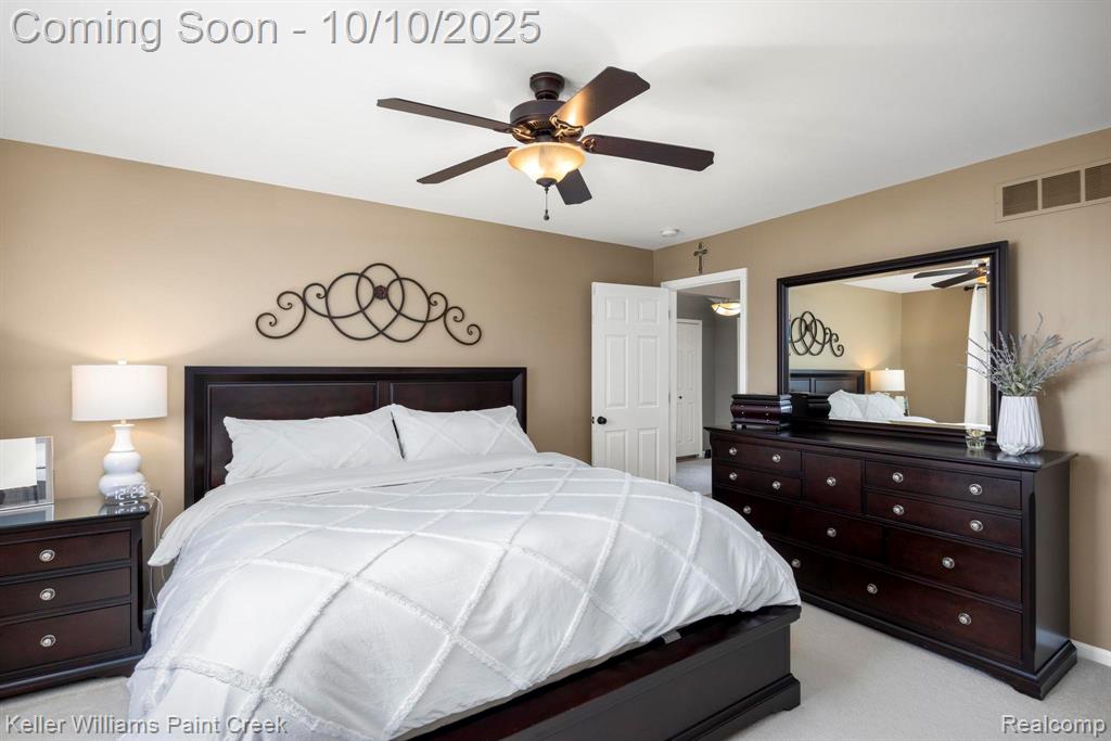 46297 Creekside Boulevard, Macomb, MI 48044 — Photo 13