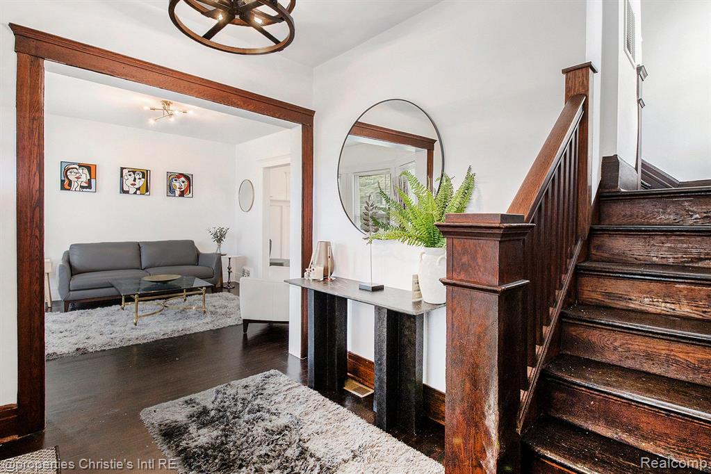 3515 FISCHER Street, Detroit, MI 48214 — Photo 5