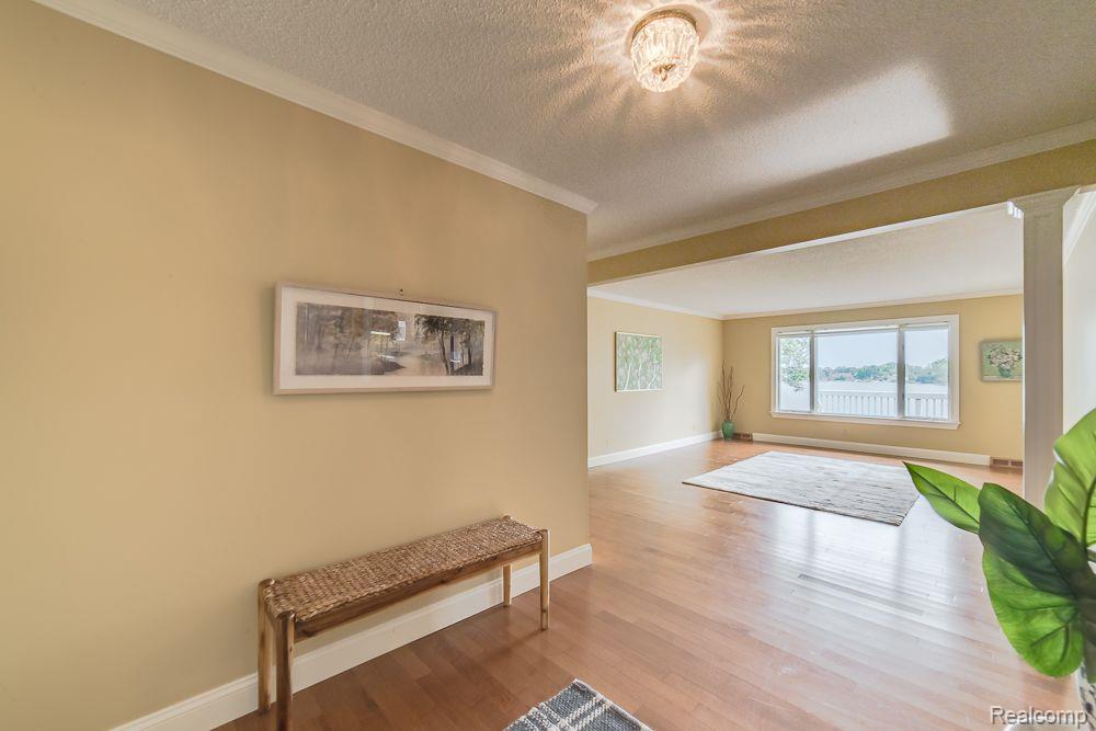 3648 WOODLAND Drive, Metamora, MI 48455 — Photo 5