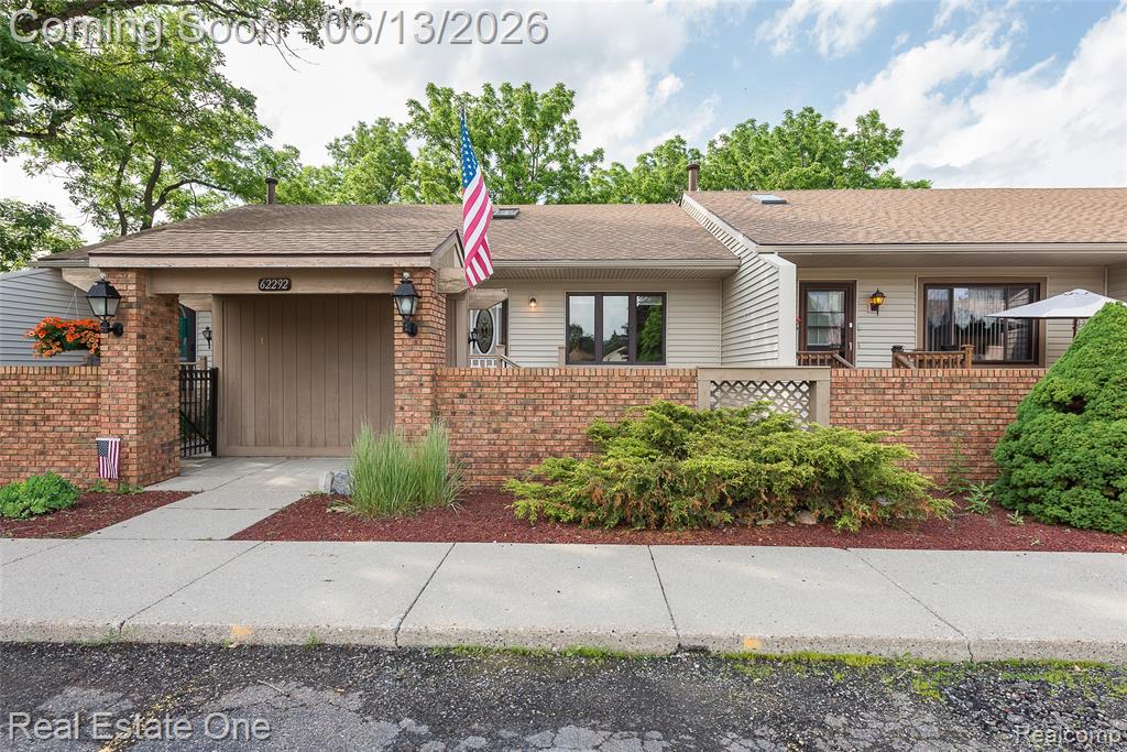 62292 Yorktown Drive, 2, South Lyon, MI 48178 — front exterior