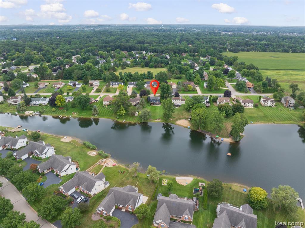 59692 Barkley Drive, New Hudson, MI 48165 — Photo 42