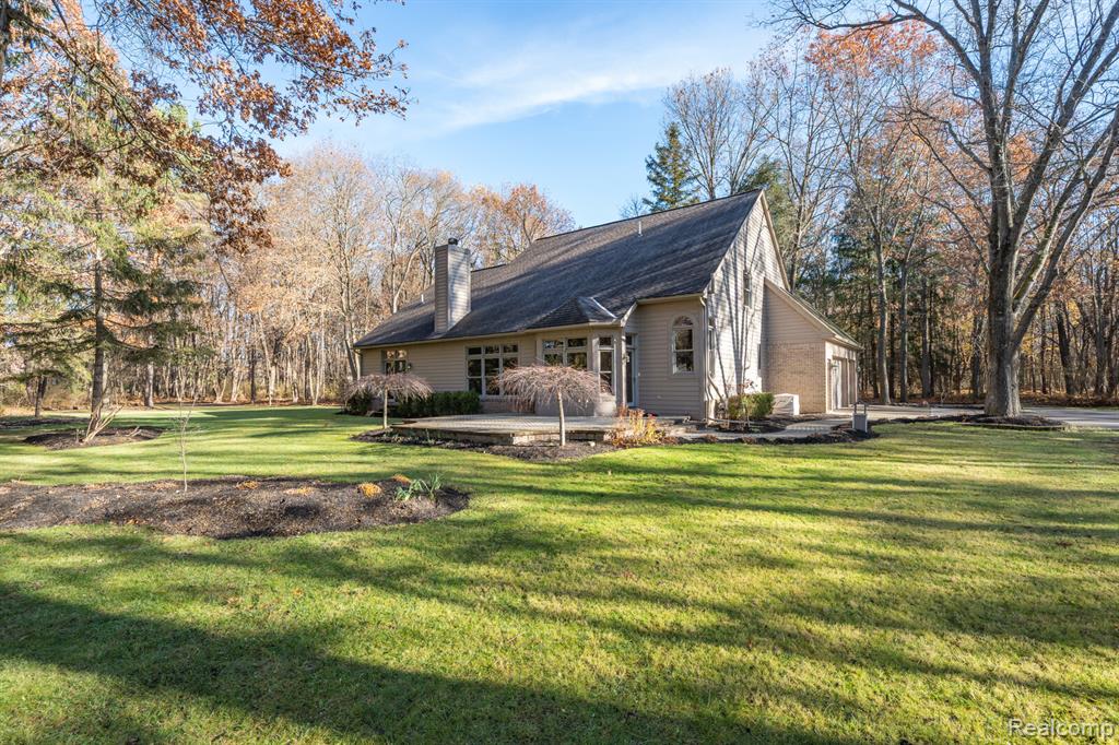 5150 N Milford Road, Highland, MI 48356 — Photo 41