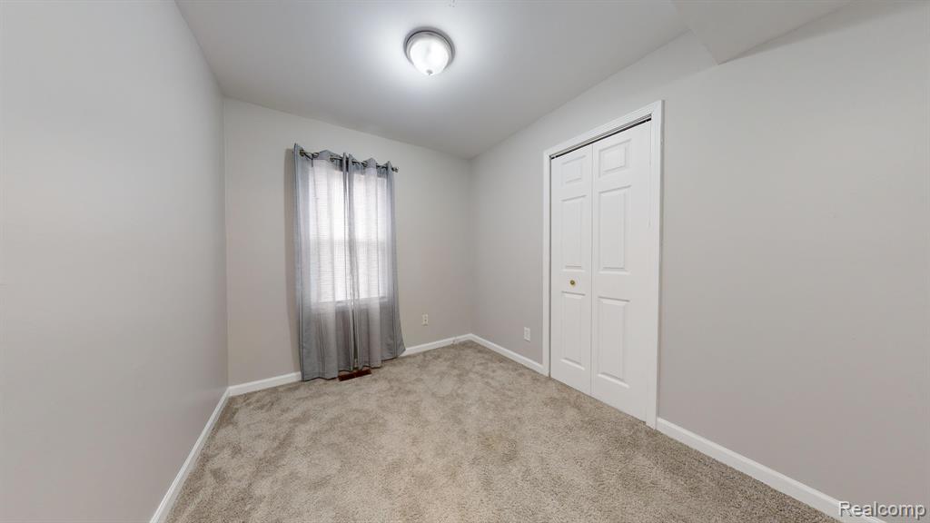 6850 BEECH DALY Road, Taylor, MI — Photo 9