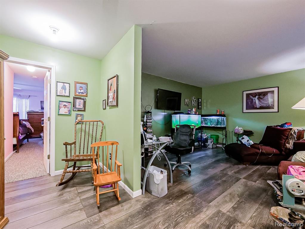 7836 CHLOE, Van Buren, MI 48111 — Photo 14