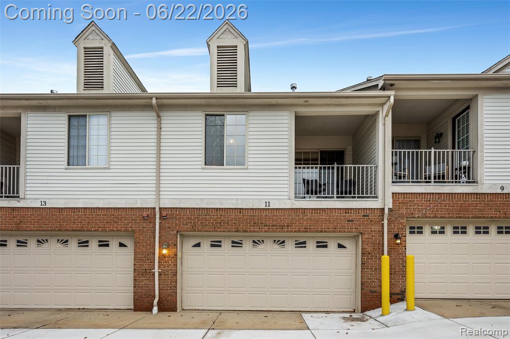 11 N Squirrel Road, Auburn Hills, MI 48326 — Photo 5