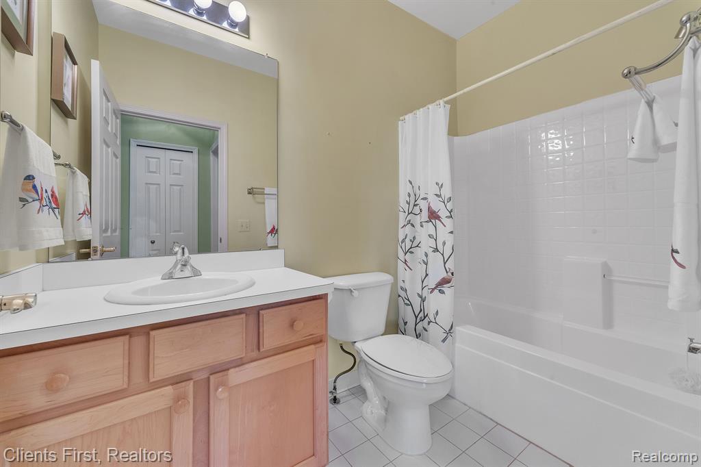 47755 VISTAS CIRCLE Drive N, Canton, MI 48188 — Photo 30
